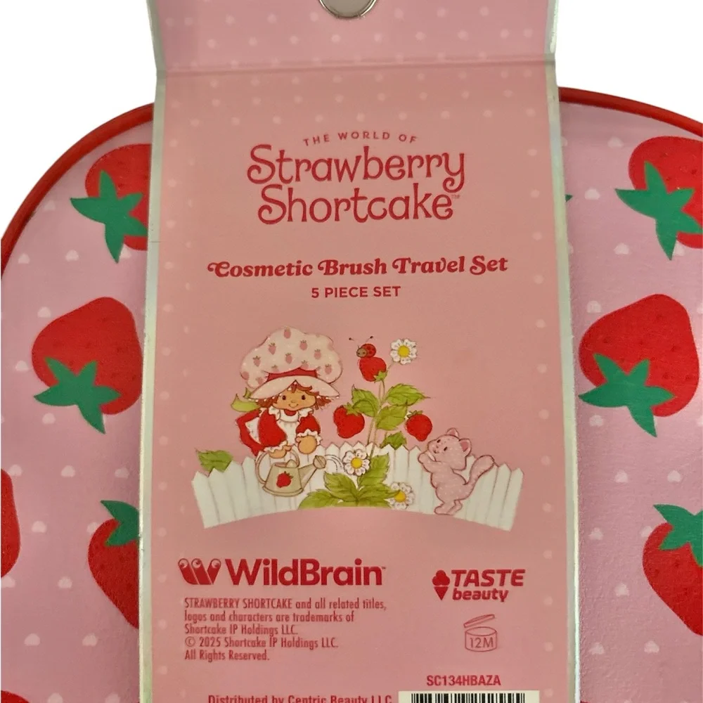 Strawberry Shortcake Cosmetic Brush Travel Set - Picture 6 of 8